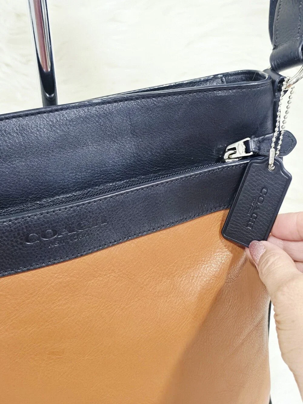 Coach Legacy Leather Crossbody Messenger Bag Brown Black F71842